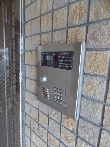 その他設備　オートロックが付いています