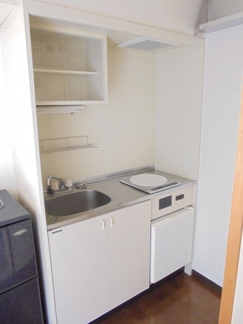 キッチン　写真は503号室です