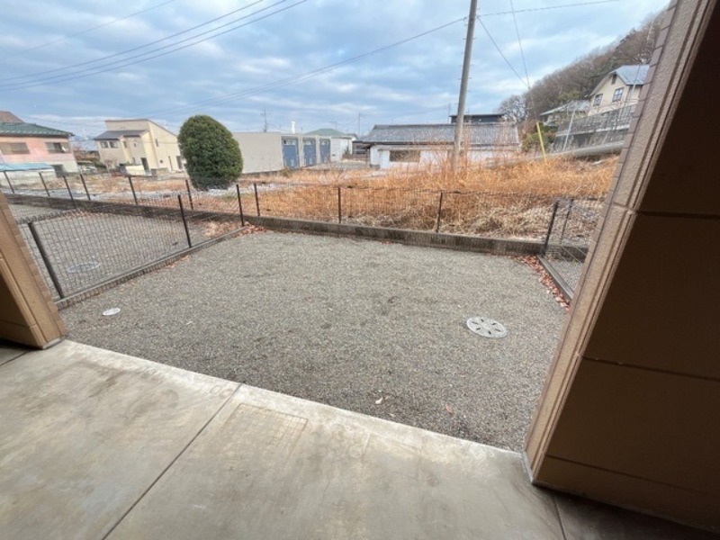 庭　図面と現状に相違がある場合には現状を優先