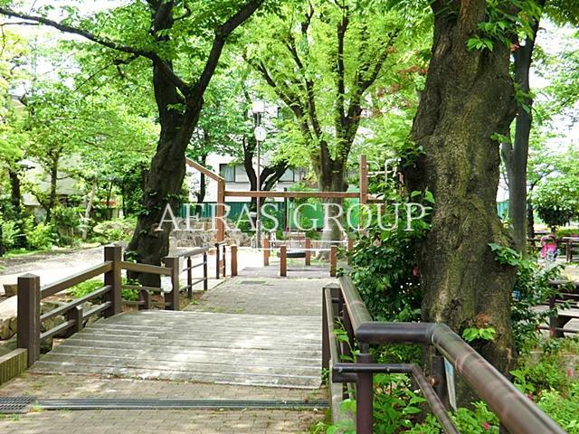 公園　中町せせらぎ緑地公園（公園）まで227m