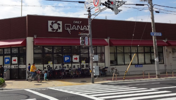 スーパー　イズミヤ 豊新店（スーパー）まで432m