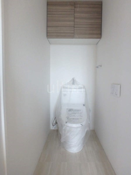 トイレ　※同物件の違うお部屋の写真です