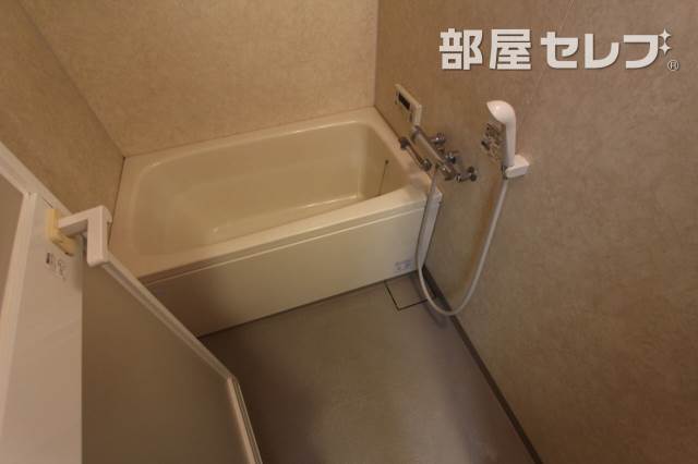 バス・シャワールーム　別号室の写真です。