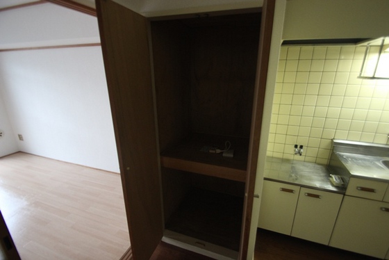 収納　※別部屋の写真です