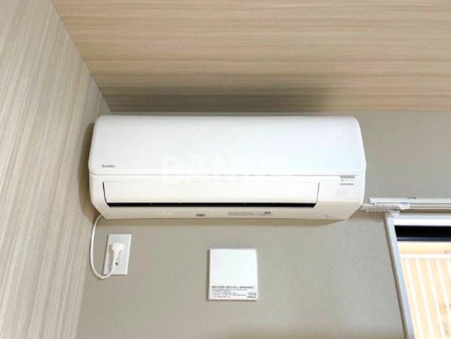 玄関　※建築中の為、過去の建築実績による内装です（建具・クロス・床