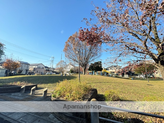 公園　かみしんでん公園（公園）まで730m