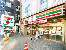 コンビニ　セブンイレブン 新宿大久保3丁目店（コンビニ）まで76m