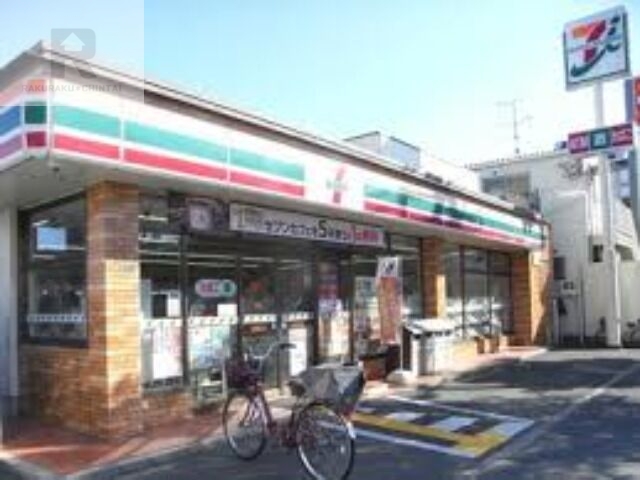 コンビニ　セブンイレブン東大阪長田中3丁目店（コンビニ）まで392m
