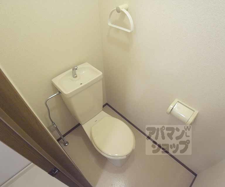 トイレ　トイレです。