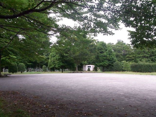 公園　流山市総合運動公園（公園）まで2185m