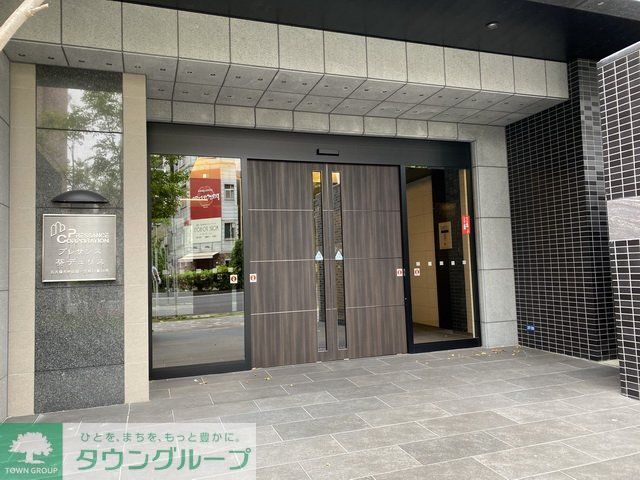 エントランス　エントランス