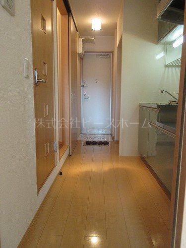居室・リビング　※別号室参考写真
