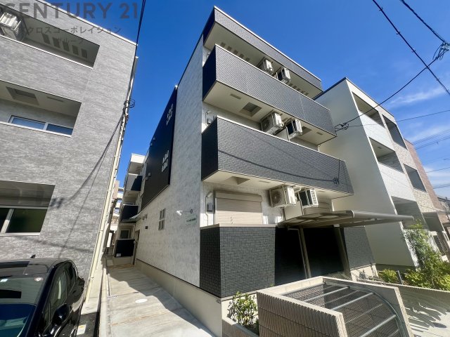建物外観　オートロック完備で安心のセキュリティ♪