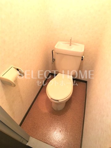 トイレ　トイレもきれいです