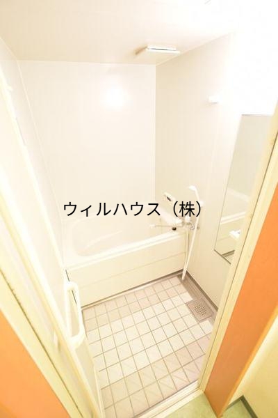 バス・シャワールーム　追い炊き付バス♪