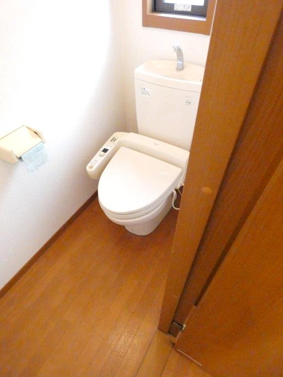 トイレ　図面と現状に相違がある場合には現状を優先