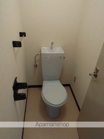 南海本線 春木駅 徒歩20分 4階建 築35年のトイレ写真