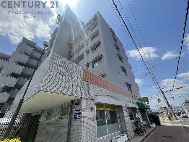 建物外観　エレベータ付きで、高層階でも便利☆