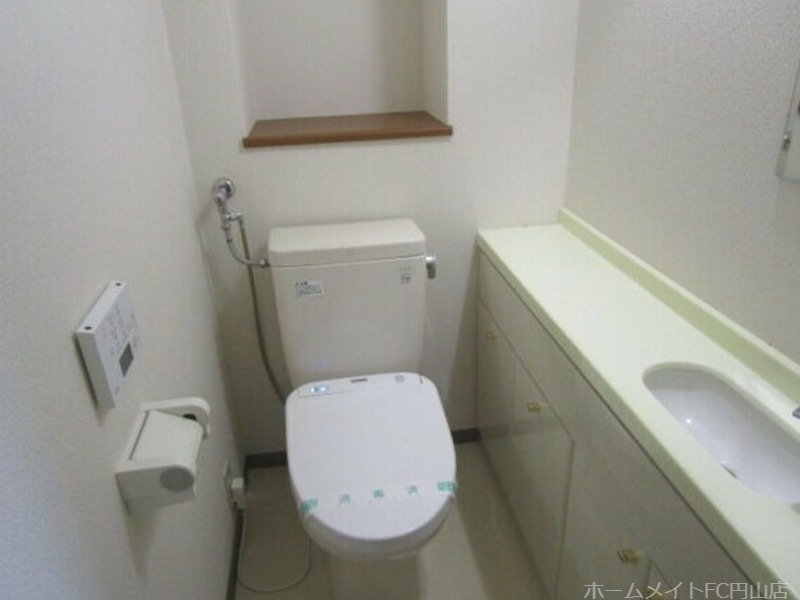トイレ　洗浄便座