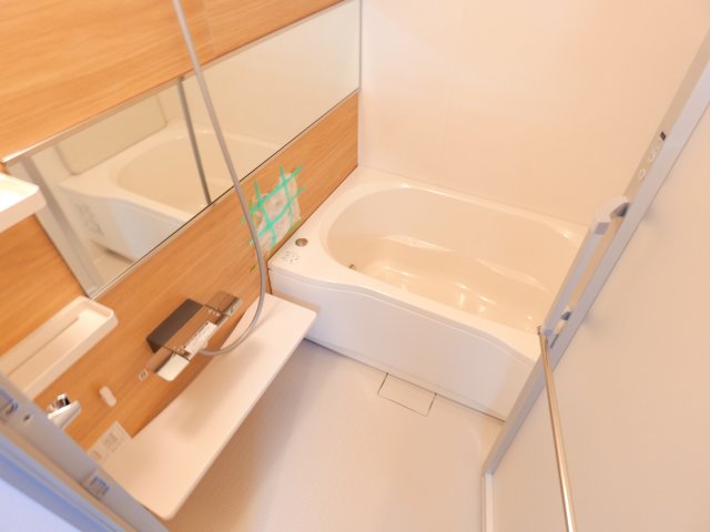 ＪＲ青梅線 福生駅 徒歩5分 6階建 築27年の風呂写真