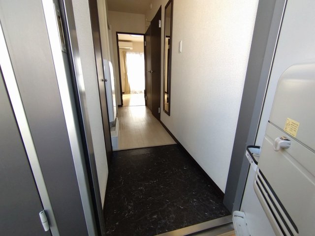 玄関　姿見付き　お出かけ前の確認に♪