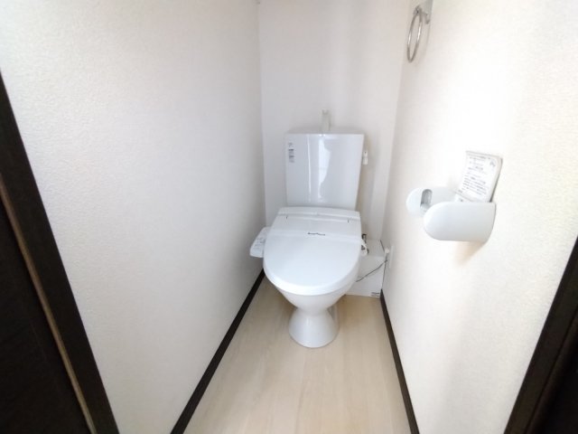 その他　温水洗浄便座設置