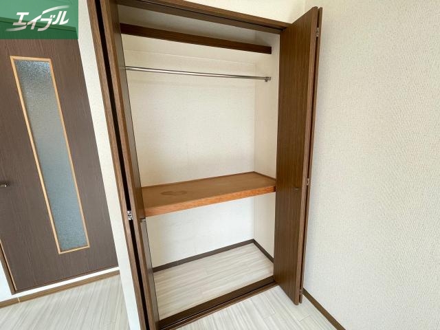 収納　クローゼット