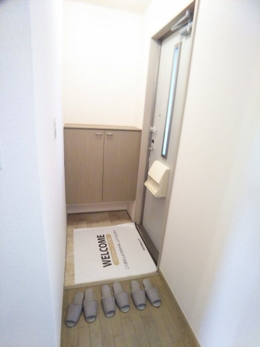 玄関　同等タイプのイメージ画像です。