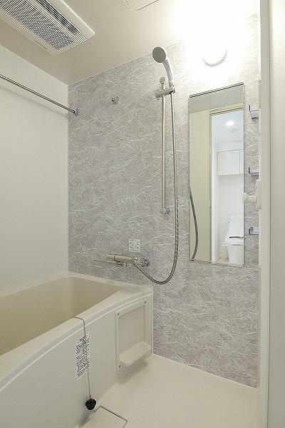 バス・シャワールーム　バス※別部屋参考写真