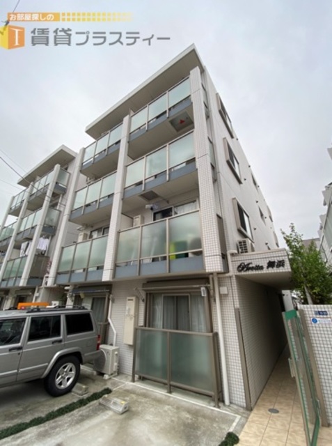 建物外観　スタイリッシュな外観にうっとり。。