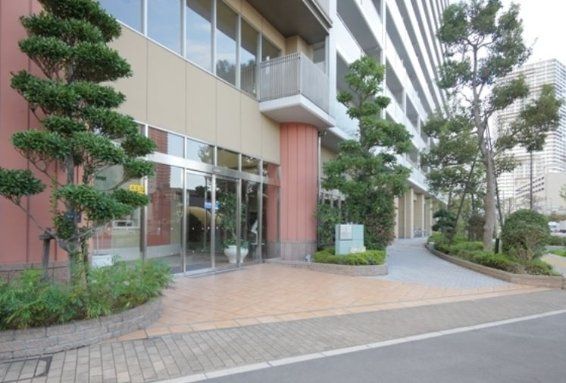 エントランス　毎日通るエントランス♪