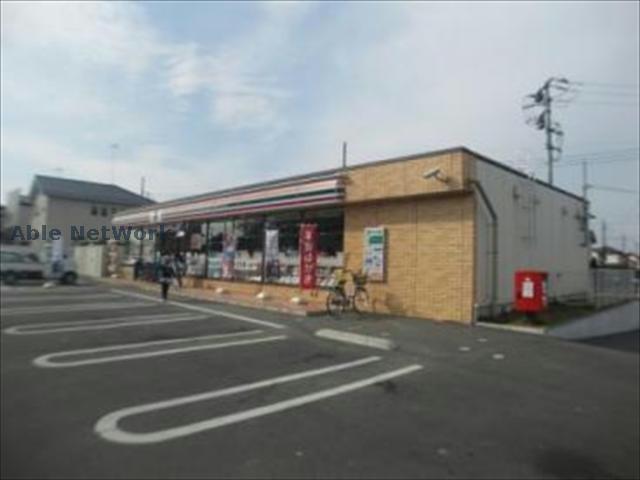コンビニ　セブンイレブン加須旗井西店（コンビニ）まで918m