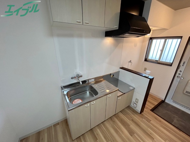 バス・シャワールーム　同型部屋写真です。