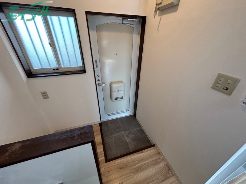 セキュリティ　同型部屋写真です。