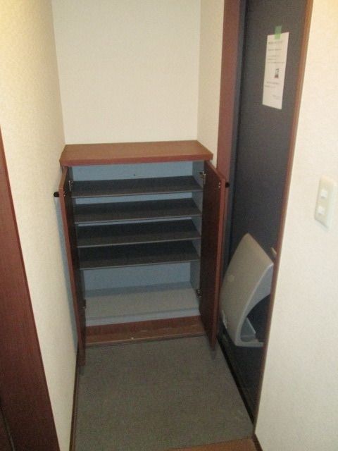 玄関　別部屋参考写真