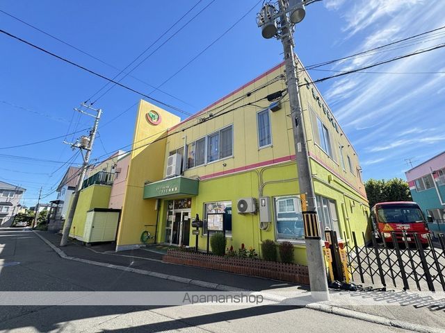 幼稚園・保育園　つきさむ幼稚園（幼稚園・保育園）まで324m