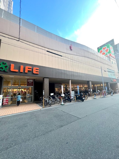 スーパー　ライフ堺筋本町店（スーパー）まで460m