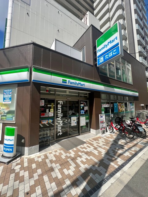 コンビニ　ファミリーマート南久宝寺町二丁目店（コンビニ）まで40m