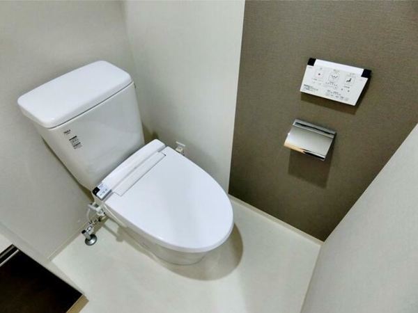 トイレ　※別部屋参考写真