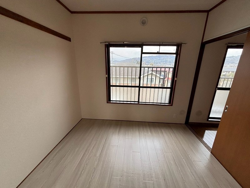 宮ノ脇マンションの内装写真