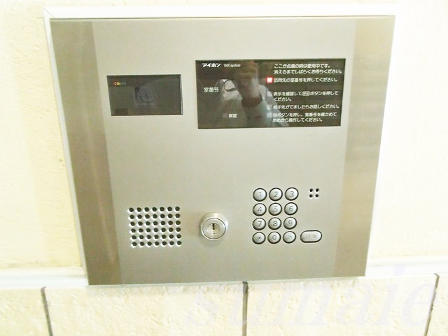 セキュリティ　安心のオートロック付です☆
