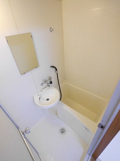 バス・シャワールーム　★お部屋探しは株式会社タウンハウジング東京まで★