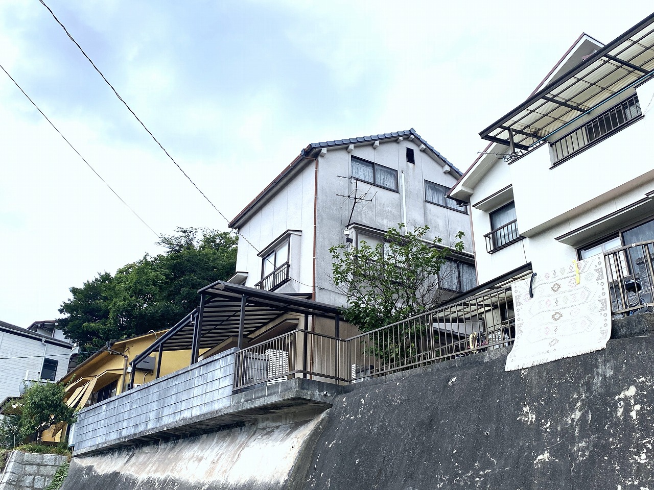 建物外観　1982年築　上山田町EH