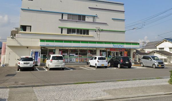 コンビニ　ファミリーマート 呉伏原店（コンビニ）まで553m