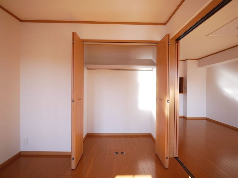 収納　クローゼット（洋室6帖）