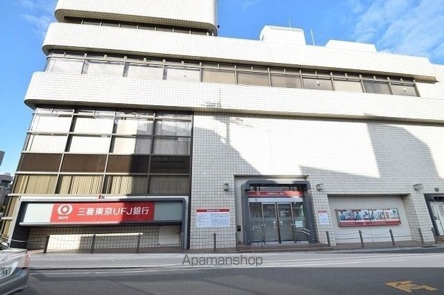 銀行　三菱ＵＦＪ銀行　尼崎支店（銀行）まで400m