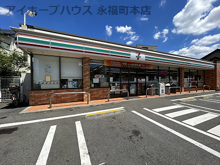 コンビニ　セブンイレブン高井戸東五日市街道店（コンビニ）まで389m