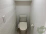 トイレ　各機能付きの便利なトイレです。洗面所横にございます。