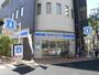 コンビニ　ローソン 滝野川七丁目明治通り店（コンビニ）まで75m