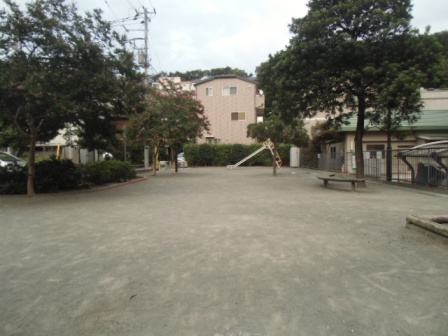 公園　日吉本町3丁目公園（公園）まで657m